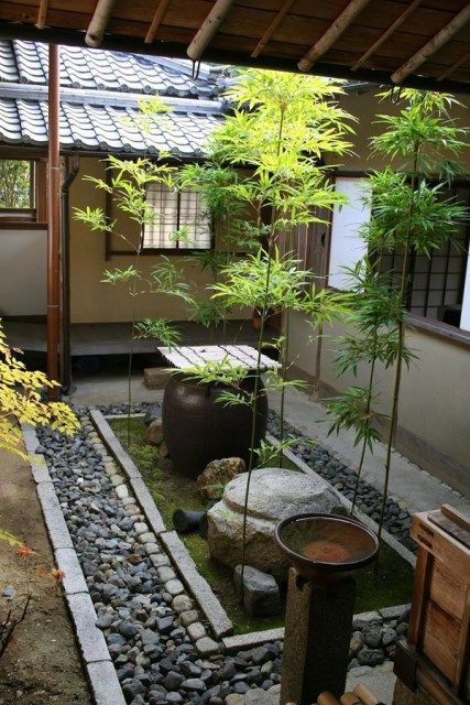 Making a Japanese garden in the house is not expensive.